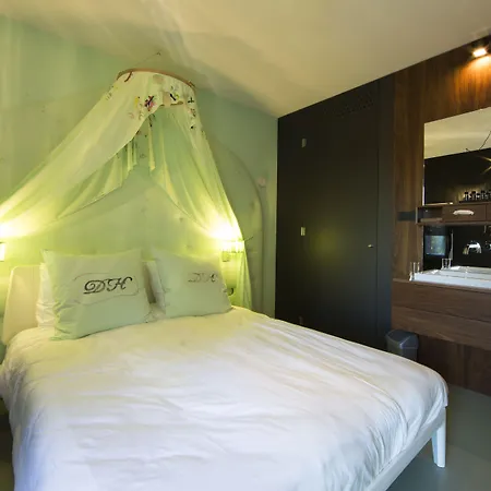 Design Modez Hotel