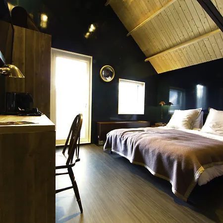 Design Modez Hotel 3*