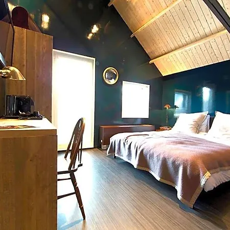Design Modez Hotel