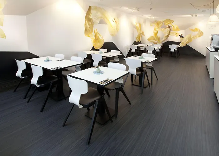 Hotell Design Modez 3*